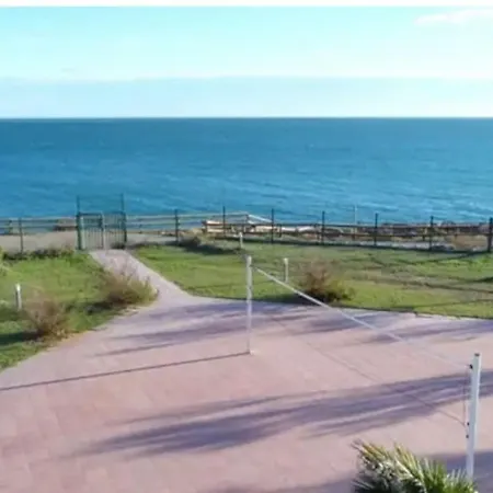 Appartement En Front De Mer Sete Exterior photo