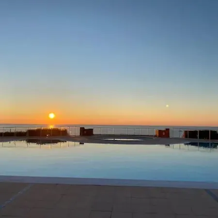Appartement En Front De Mer Sete Exterior photo